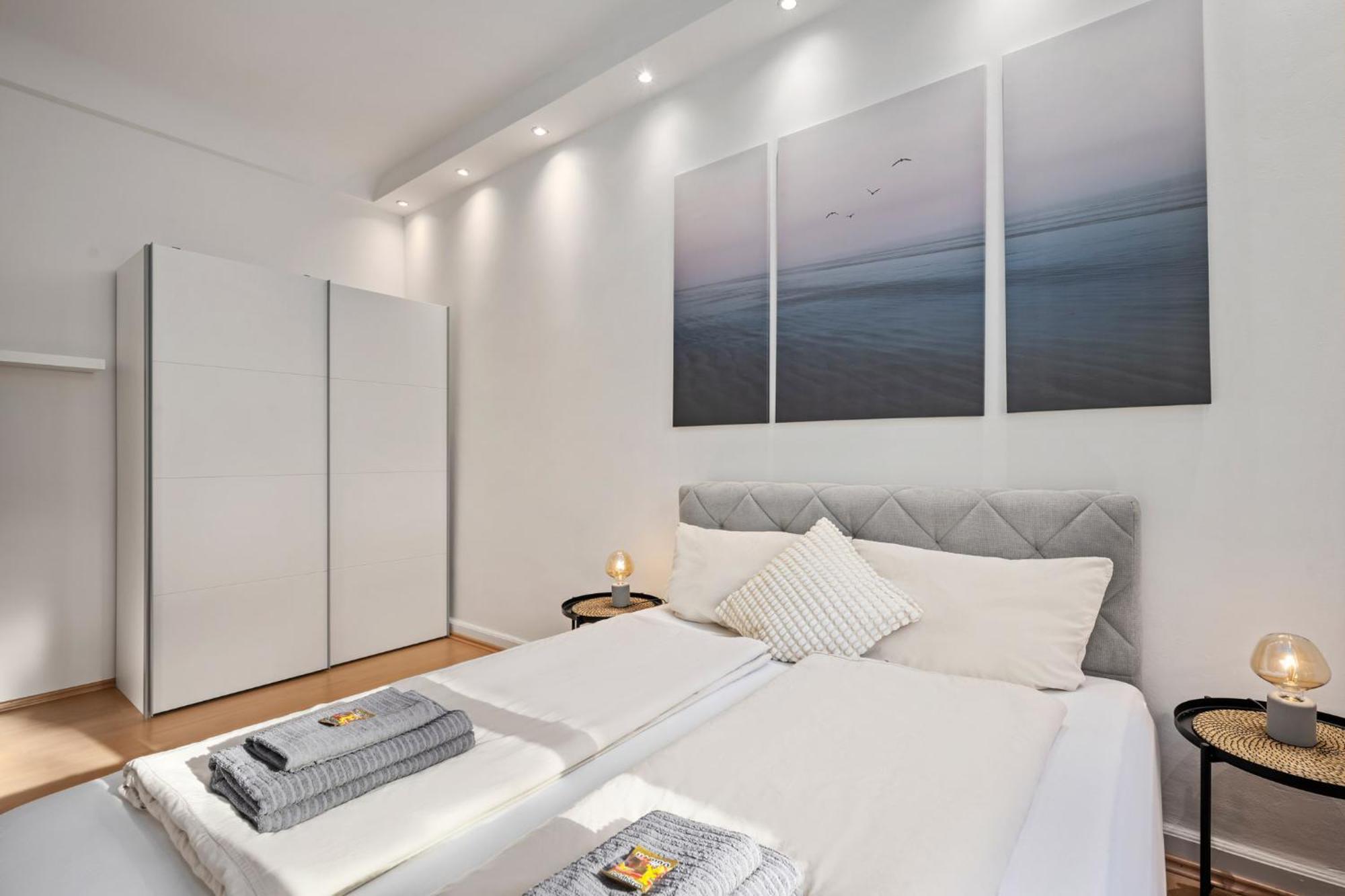 Ferienwohnung Blassdoerfer - Modernes Apartment In Bester Lage Und 93 Qm2 Bad Kissingen Luaran gambar
